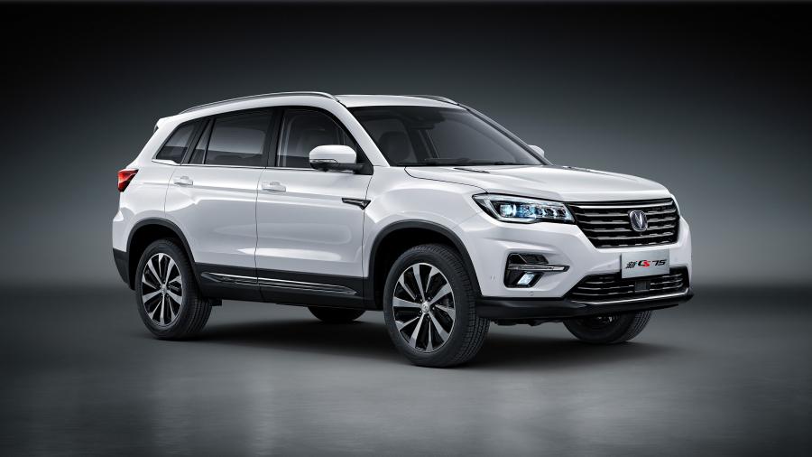  ChangAn CS75 2018 года  (фото 8 из 35)